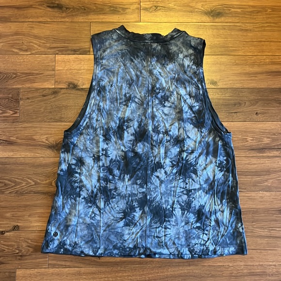 Lululemon All Yours Tank Top *Earth Dye
Earth Dye Stone - Picture 7 of 9